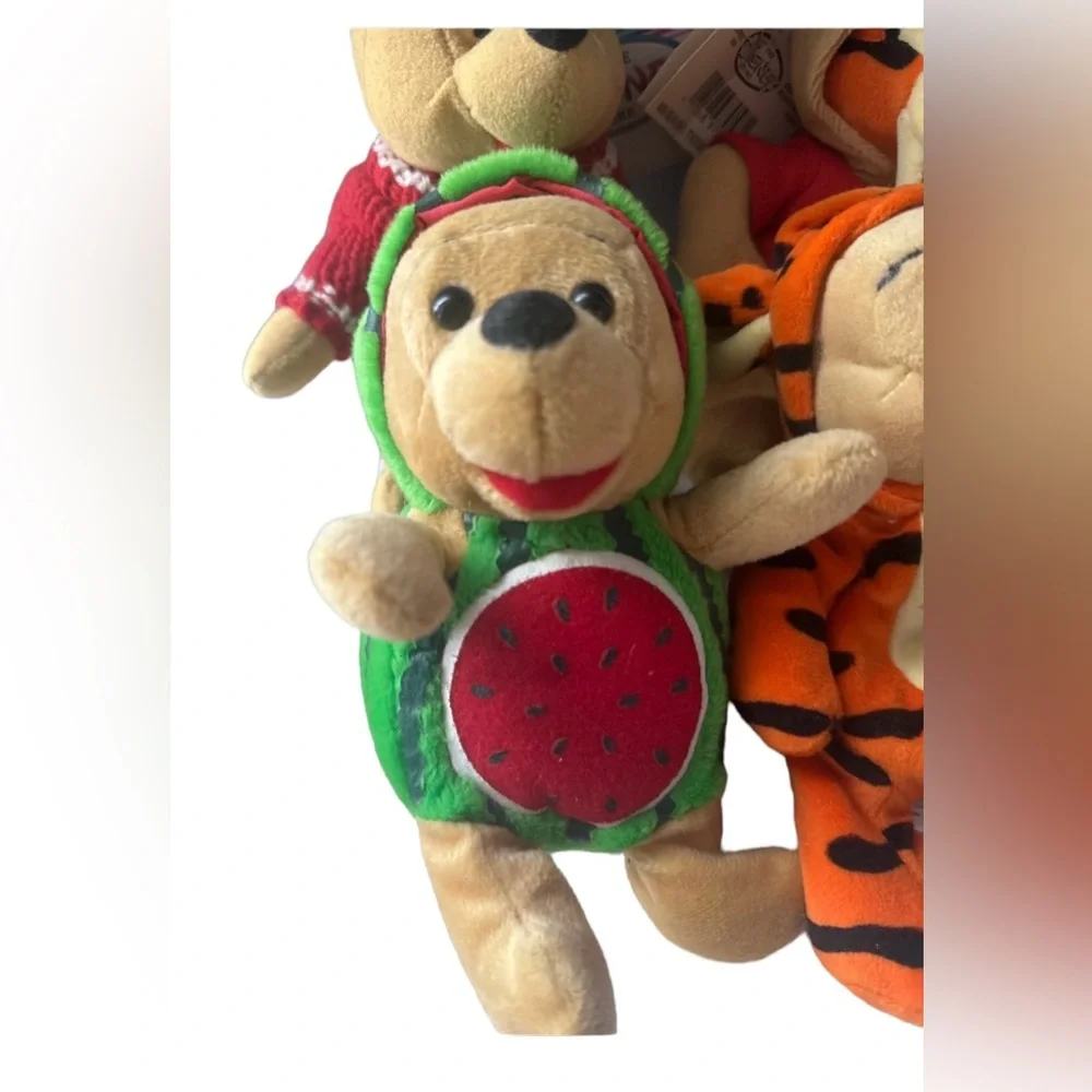 Vintage Disney Winnie the Pooh & Tigger Small Beanie Plush in costumes Lot of 4‎